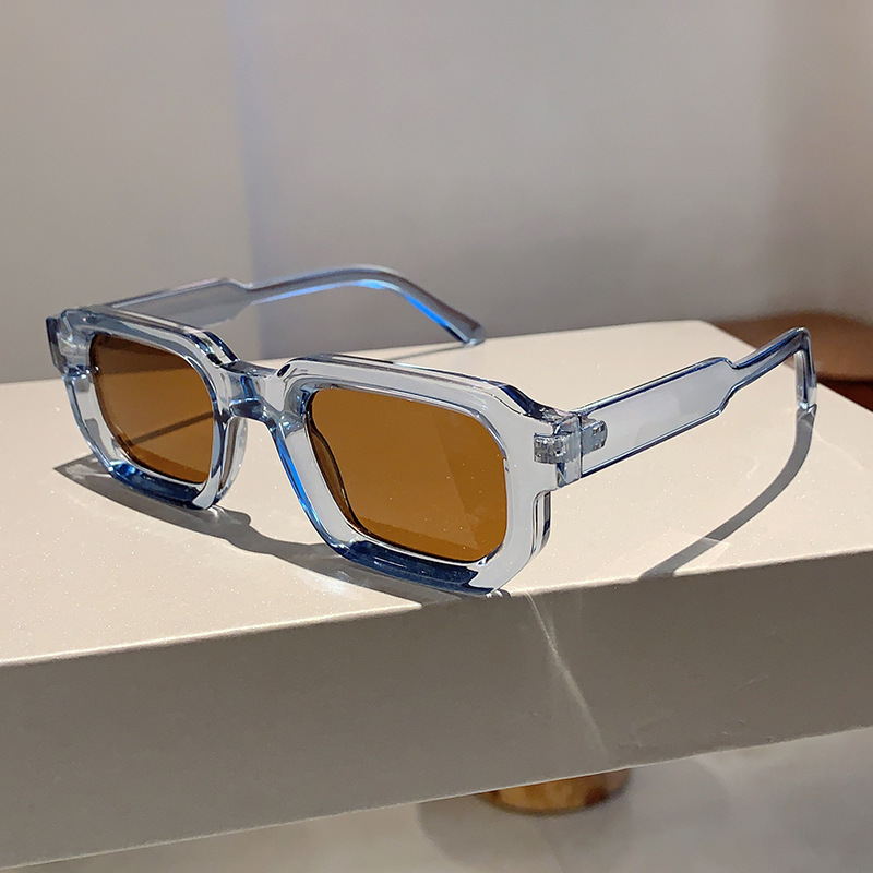 Fashionable PC UV400 Sunglasses Tiktok Hot Selling Unisex Eyewear Wholesale Factory Cheap Sunglasses Custom logo
