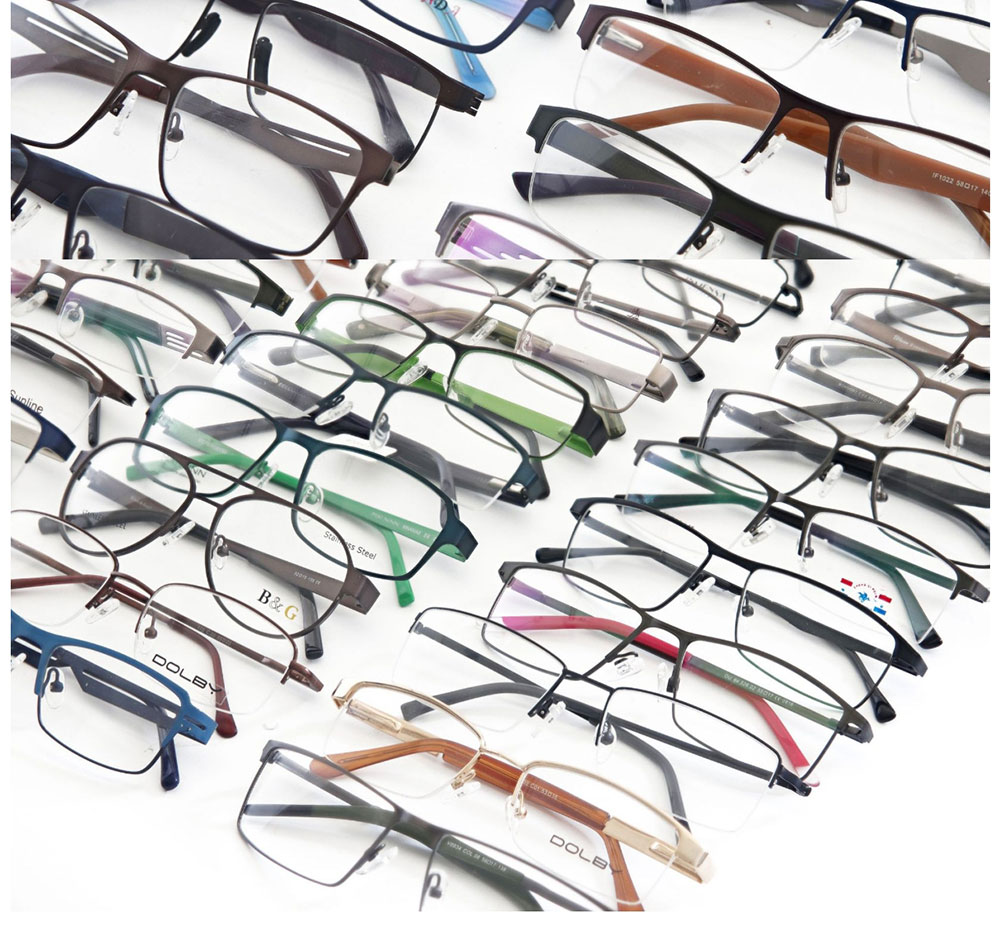 Eyewear Showcase 8