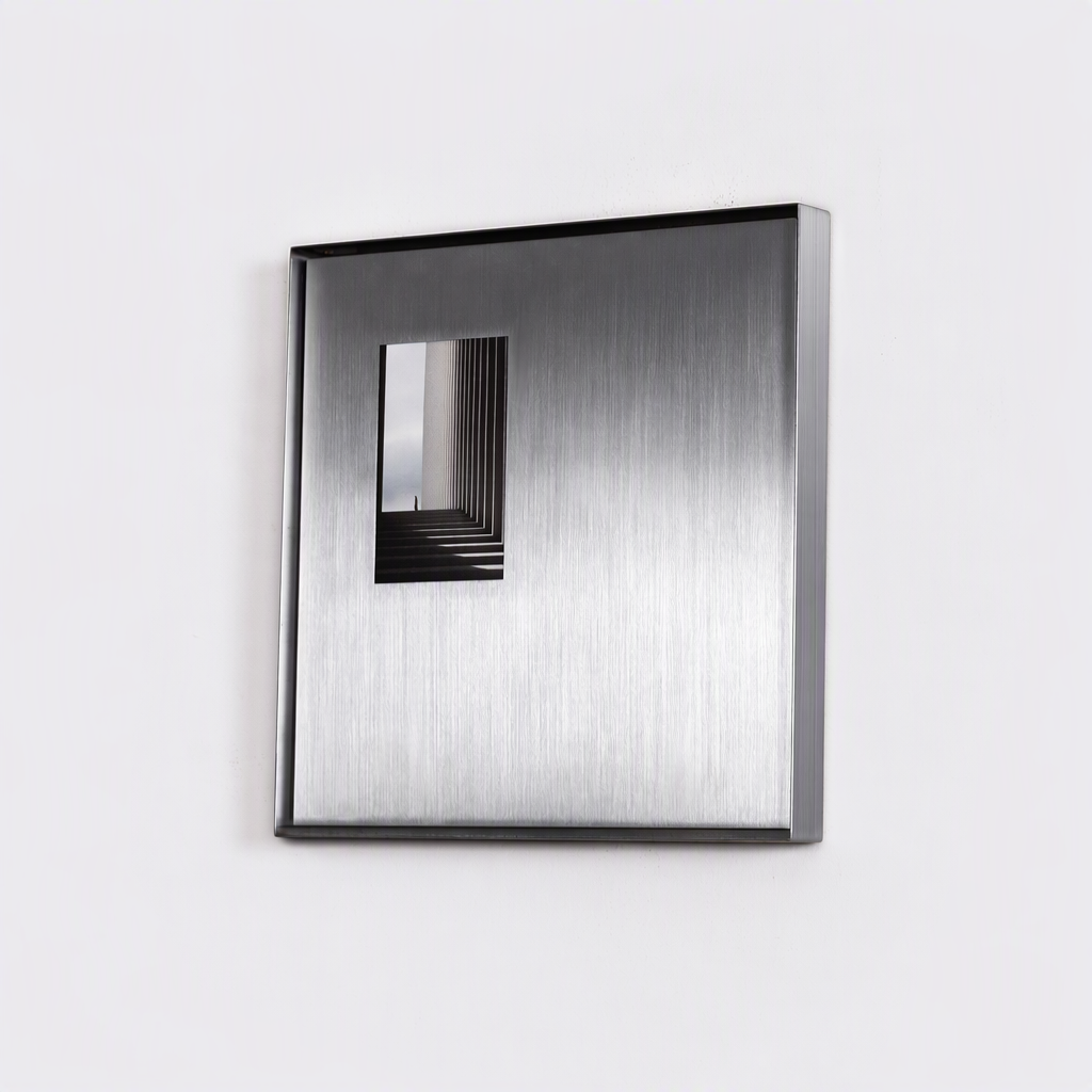 Ludaye Factory Wholesale Customization Of 201 Stainless Steel Metal Photo Frames 6x8 8x10 A3 A4 Matte Silver Artistic Decoration