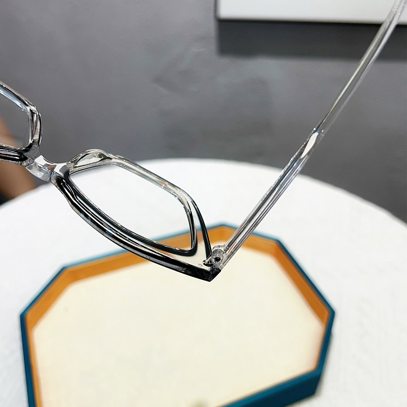 Glasses Model 5