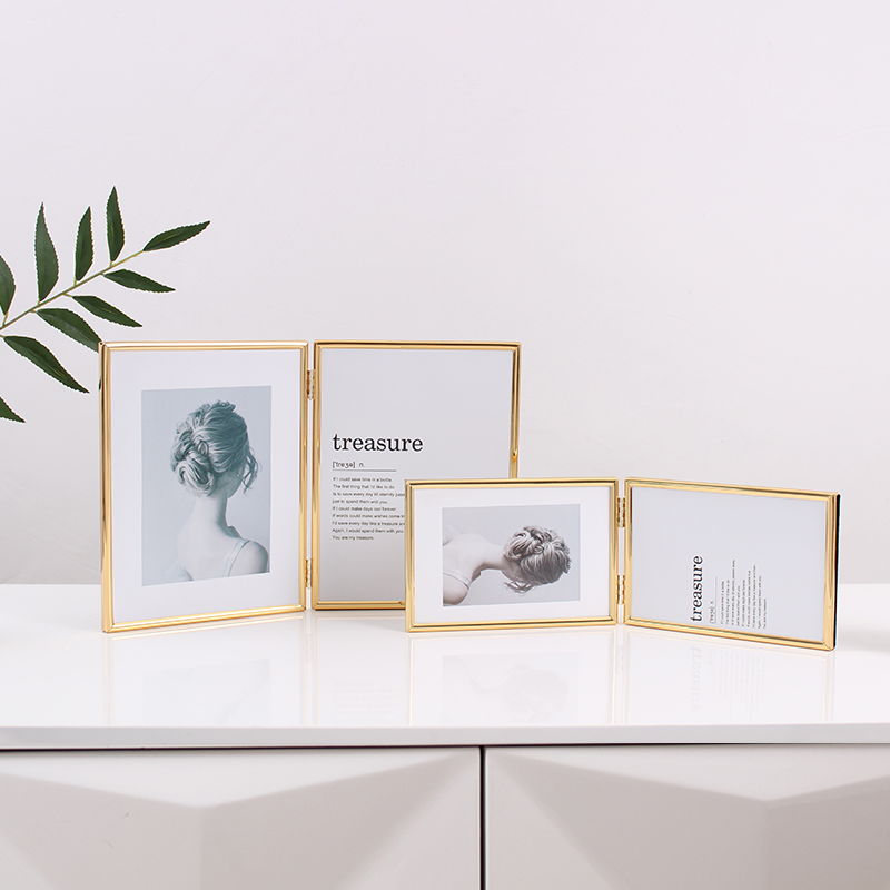 Metal Graduation Memory Double Sided Glass Float Frame