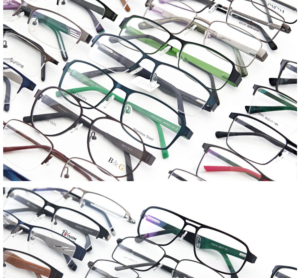 Eyewear Showcase 4